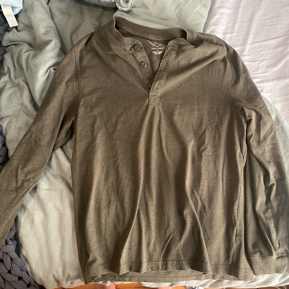 Henley top army green